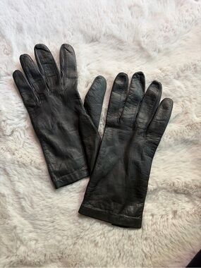 100% Kid Leather & Silk Dark Grey Gloves- Carson Pirie Scott Made in Italy